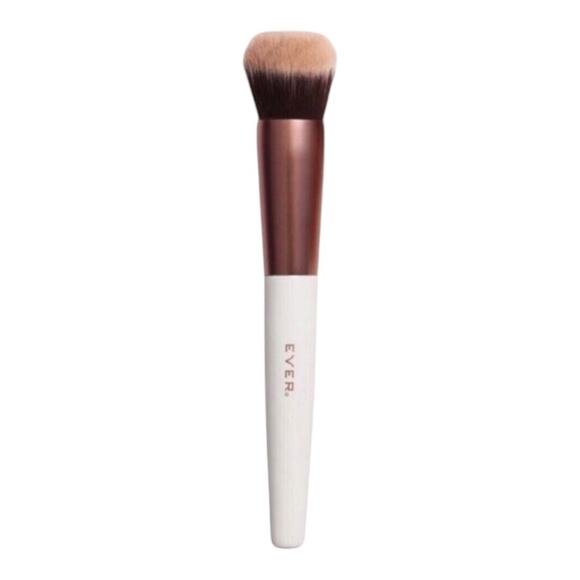 Ever Beauty NIP FACE 2 BRUSH Beveled Edge Wide Edge Foundation Brush - Picture 1 of 14
